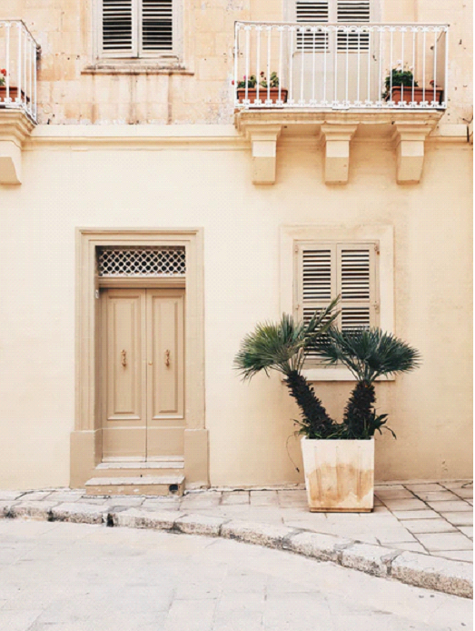  Buying property in Malta