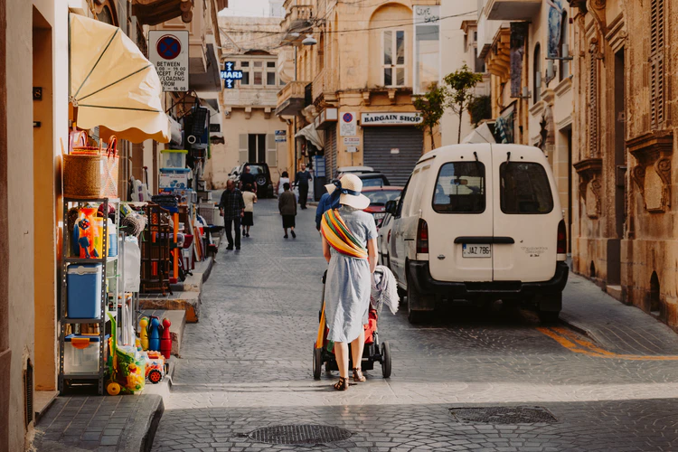 Why so many British people are choosing Malta as the best place to retire.
