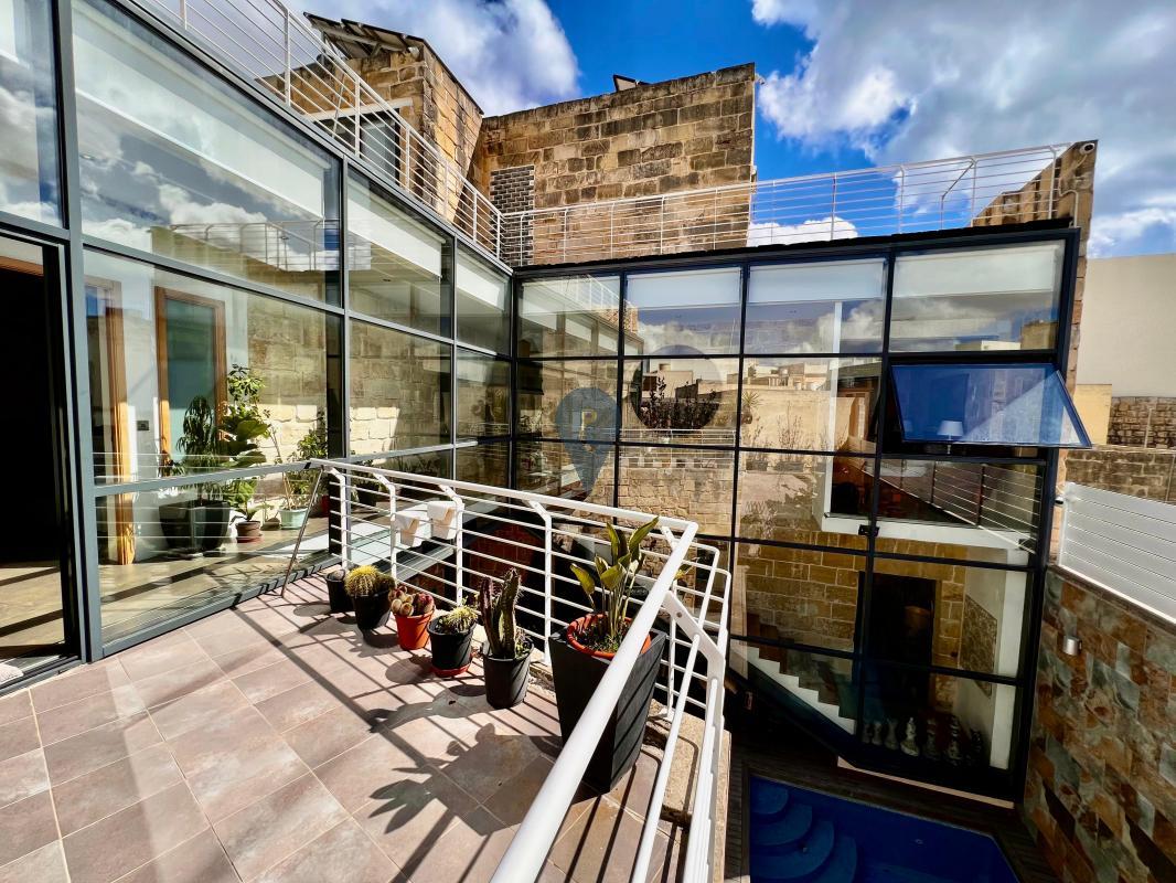 Property in Zejtun - Image 14