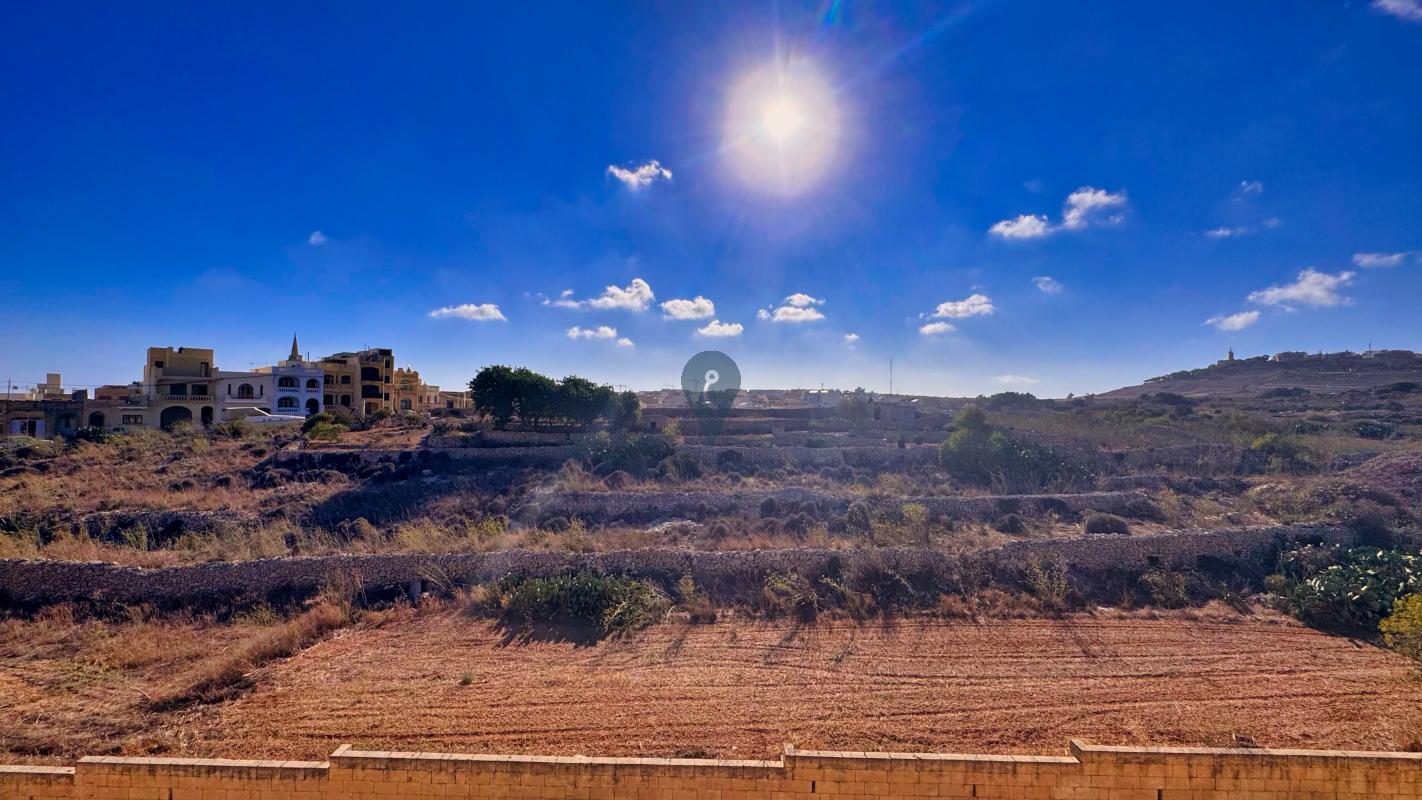 Terraced Houses in Gozo - Ghajnsielem - REF 82813