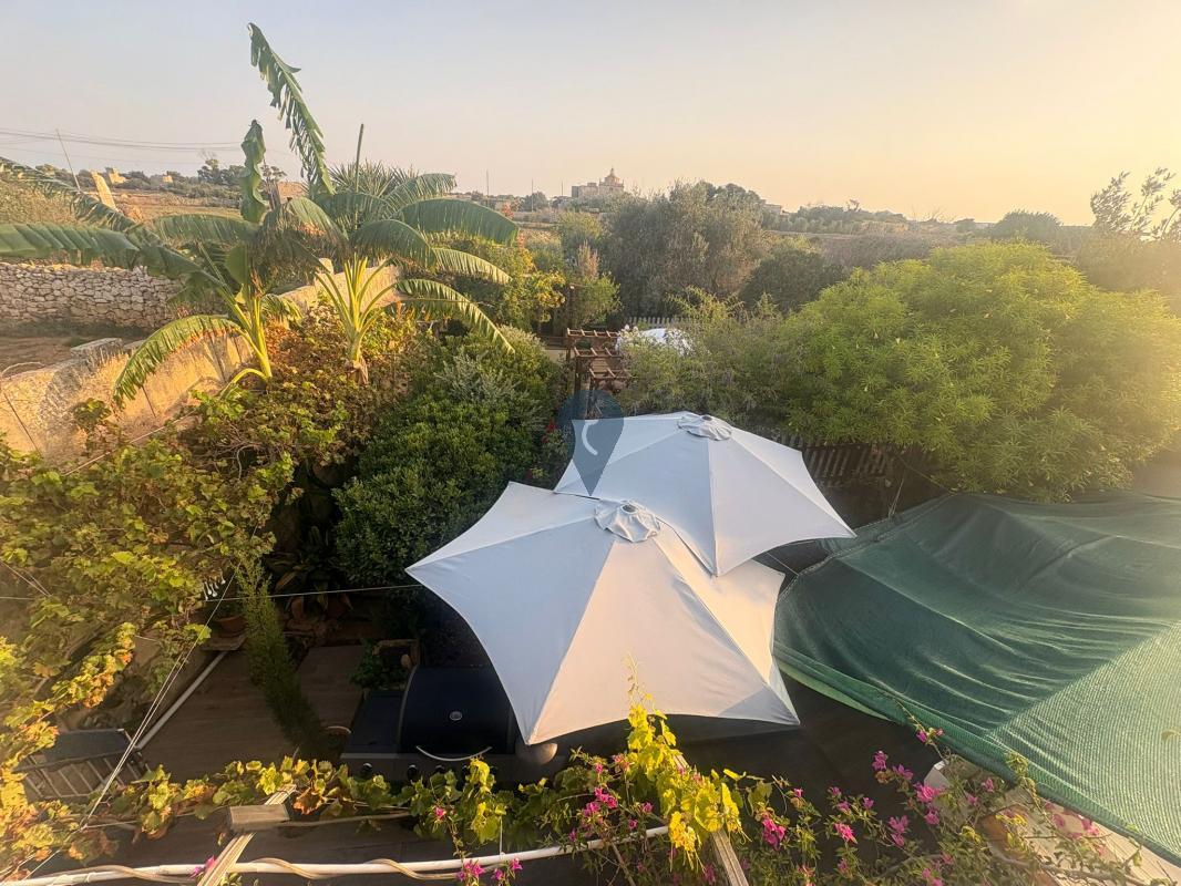 Farmhouses in Gudja - REF 83350