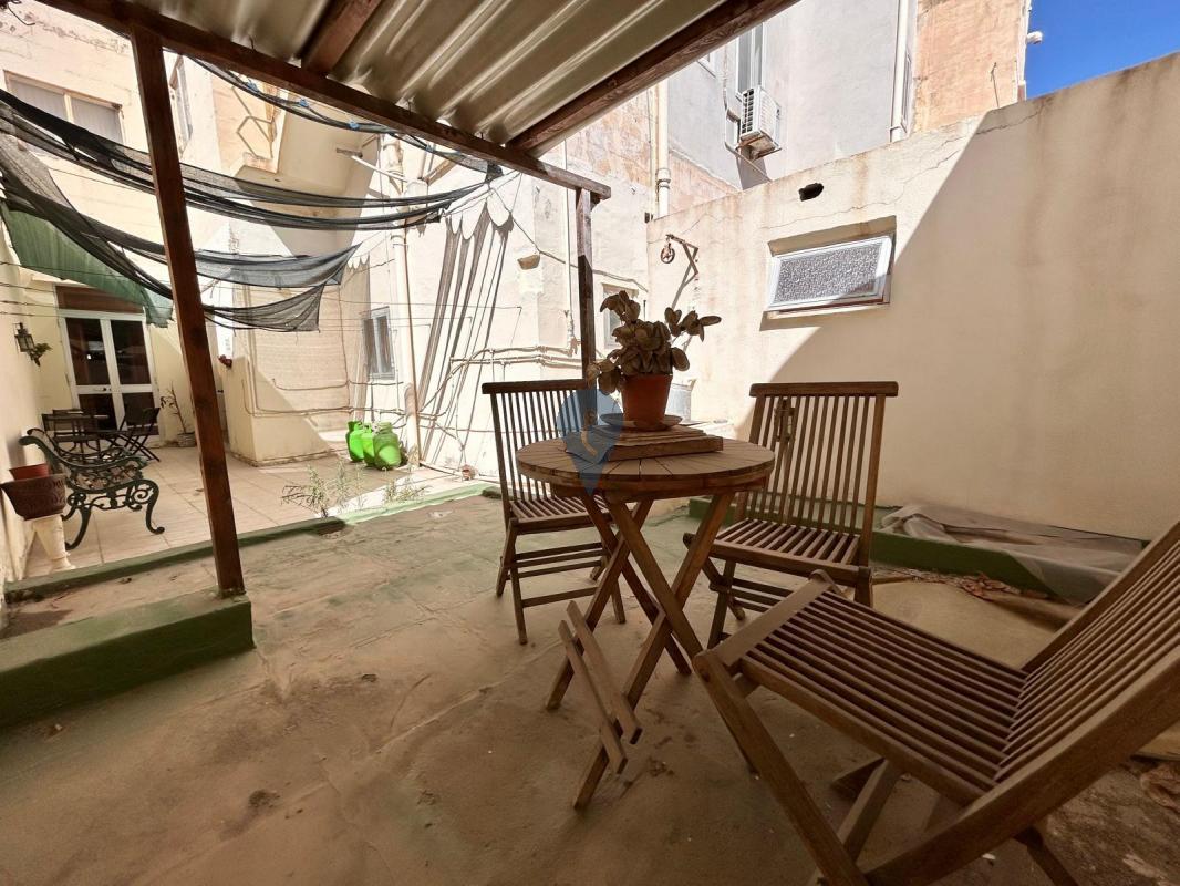 Townhouses in Tarxien - REF 83805