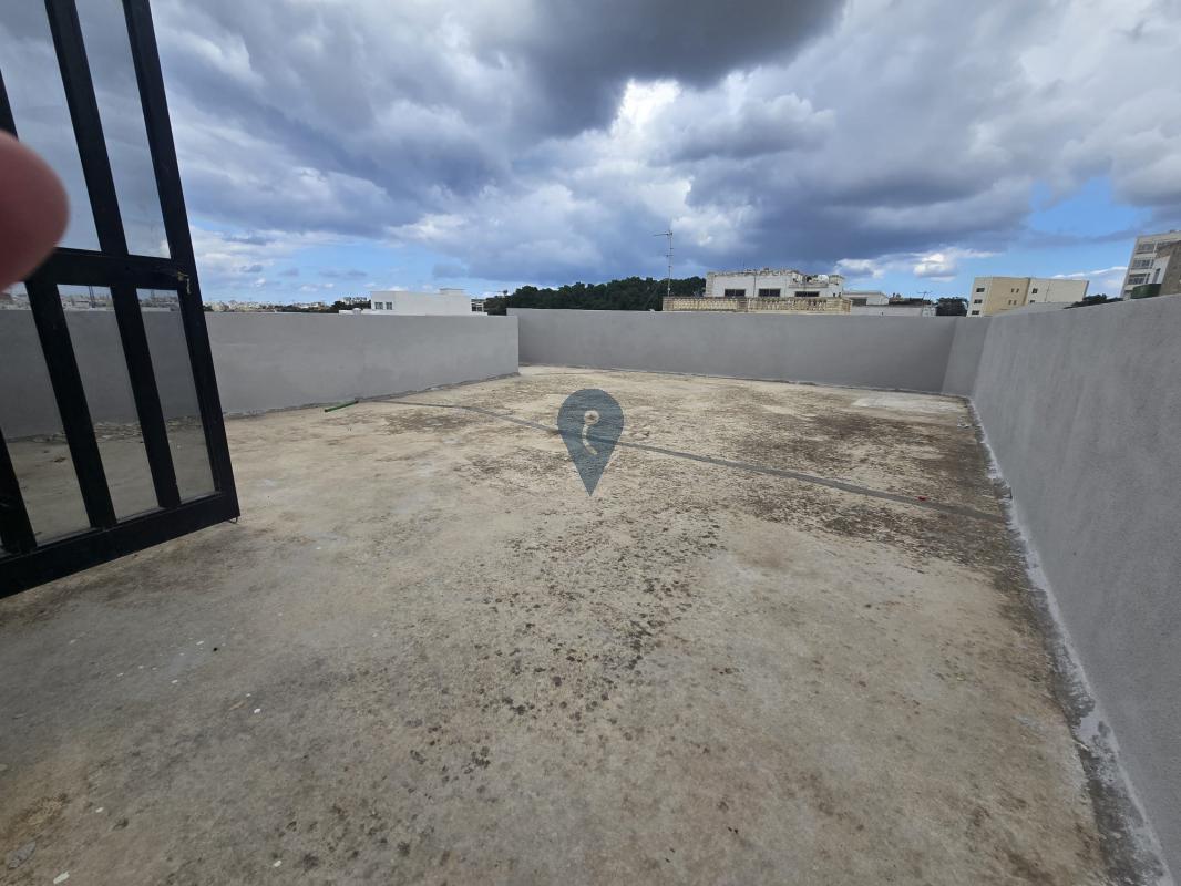 Block in Pieta - REF 83867