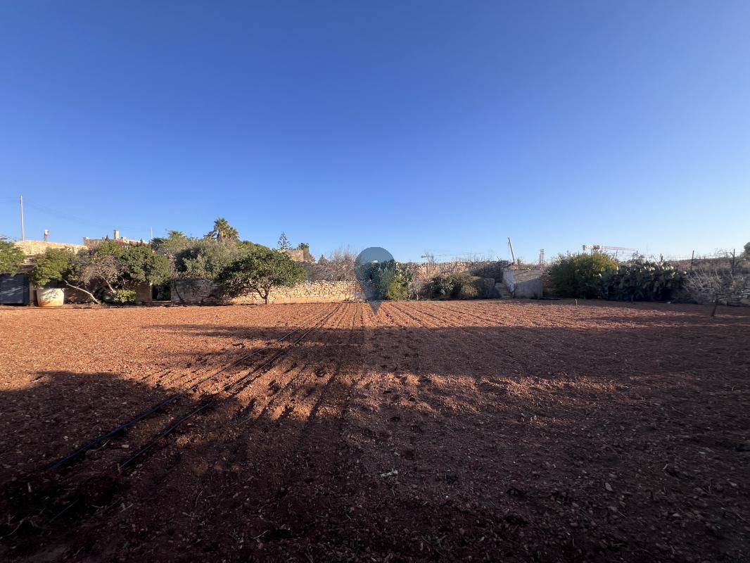 Farmhouses in Iklin - REF 83987