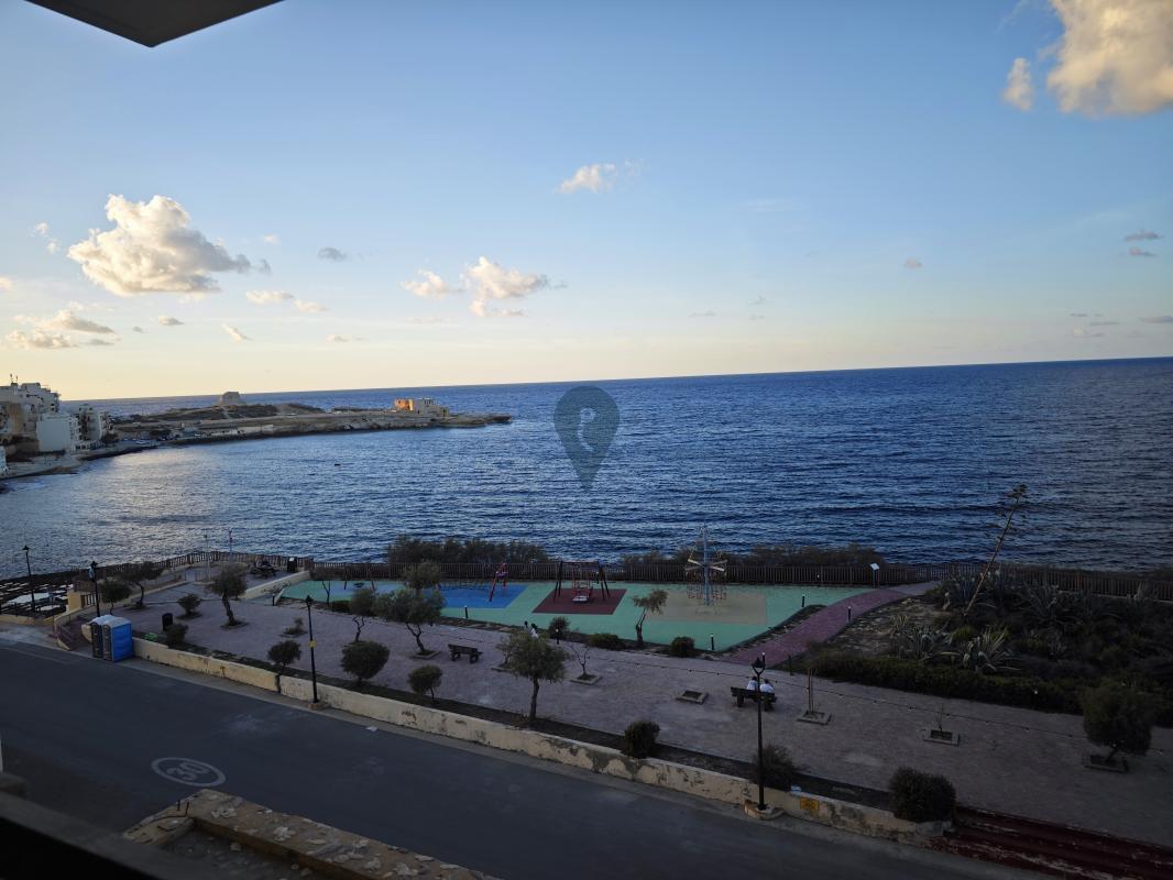 Corner Apartment in Gozo - Marsalforn - REF 84035