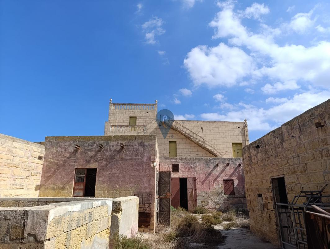 Land / Site / Plot in Zejtun - REF 84150