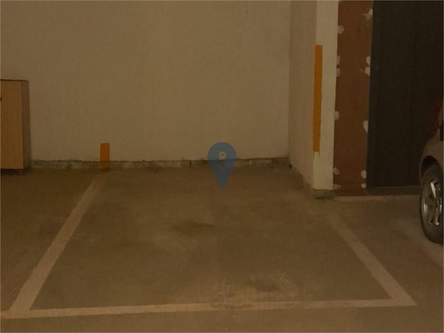 Garage/Parking Space in Sliema - REF 84674