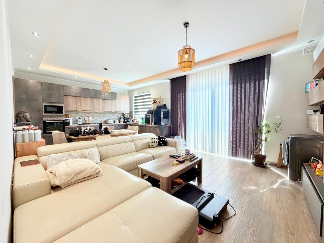 penthouse in Luqa - REF 84772