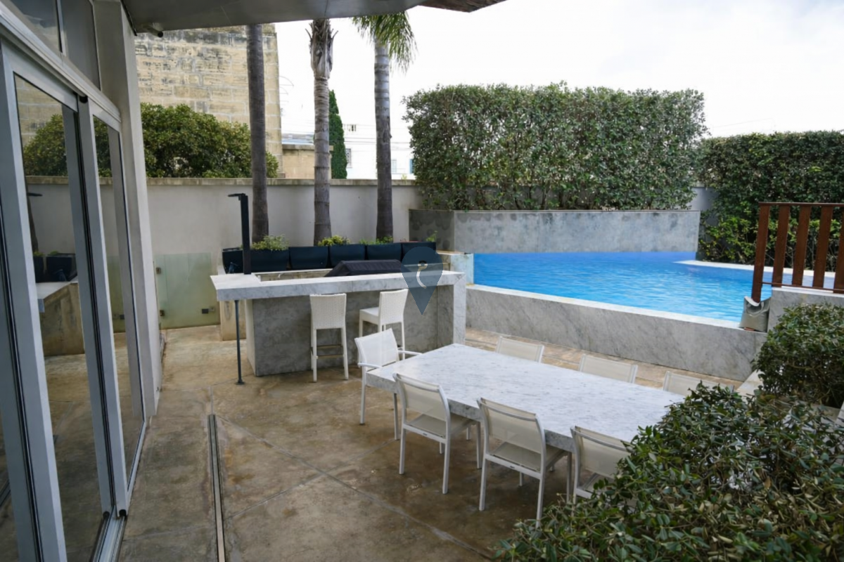 Detached Villa in San Pawl Tat-Targa - REF 84878