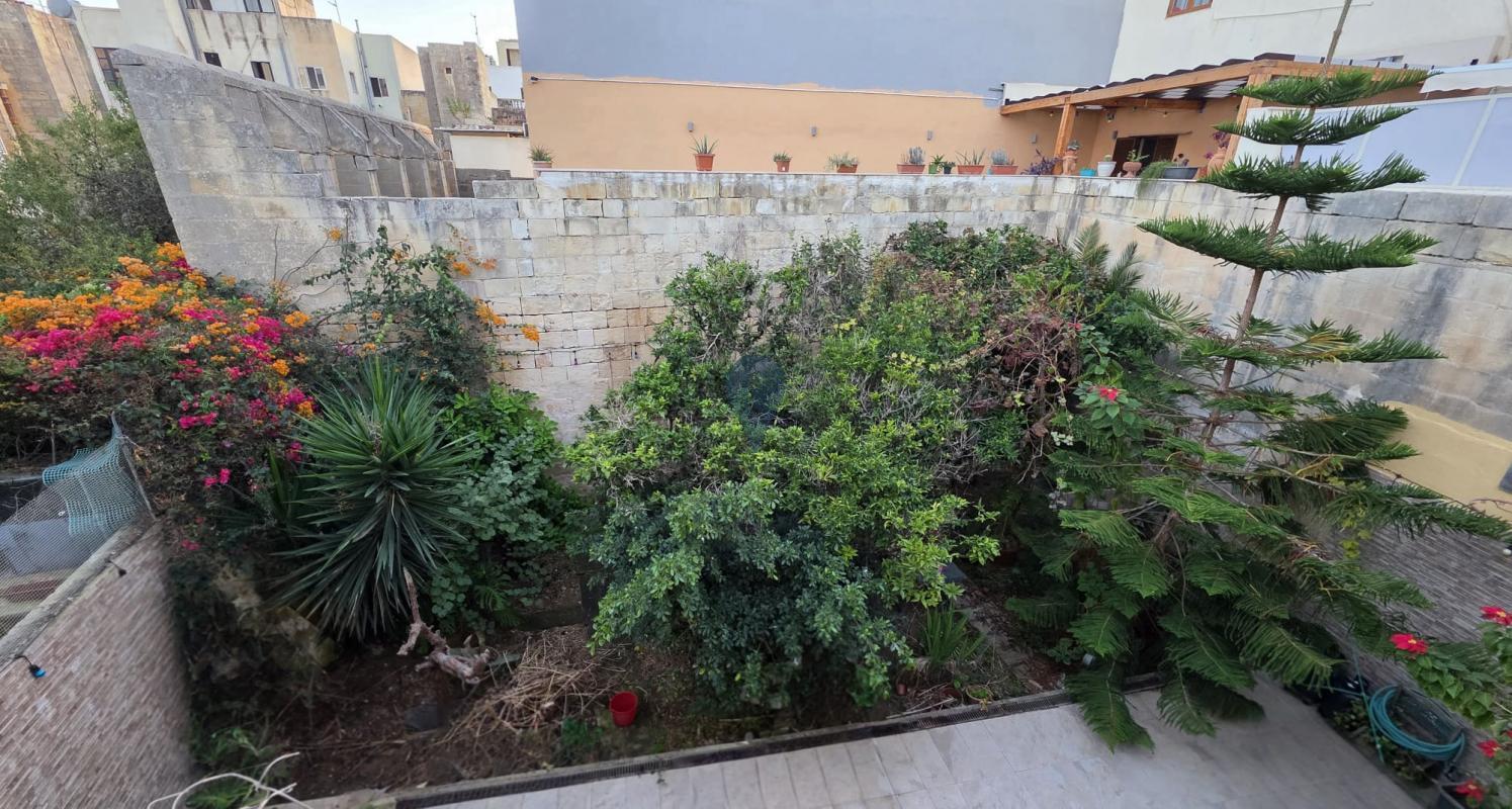 Townhouses in Santa Venera - REF 85010