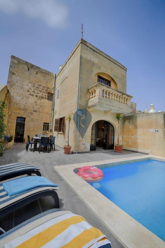 House of Character in Gozo - San Lawrenz - REF 85011