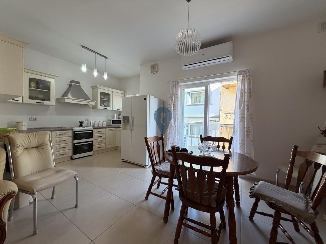 Apartment in Mosta - REF 85290