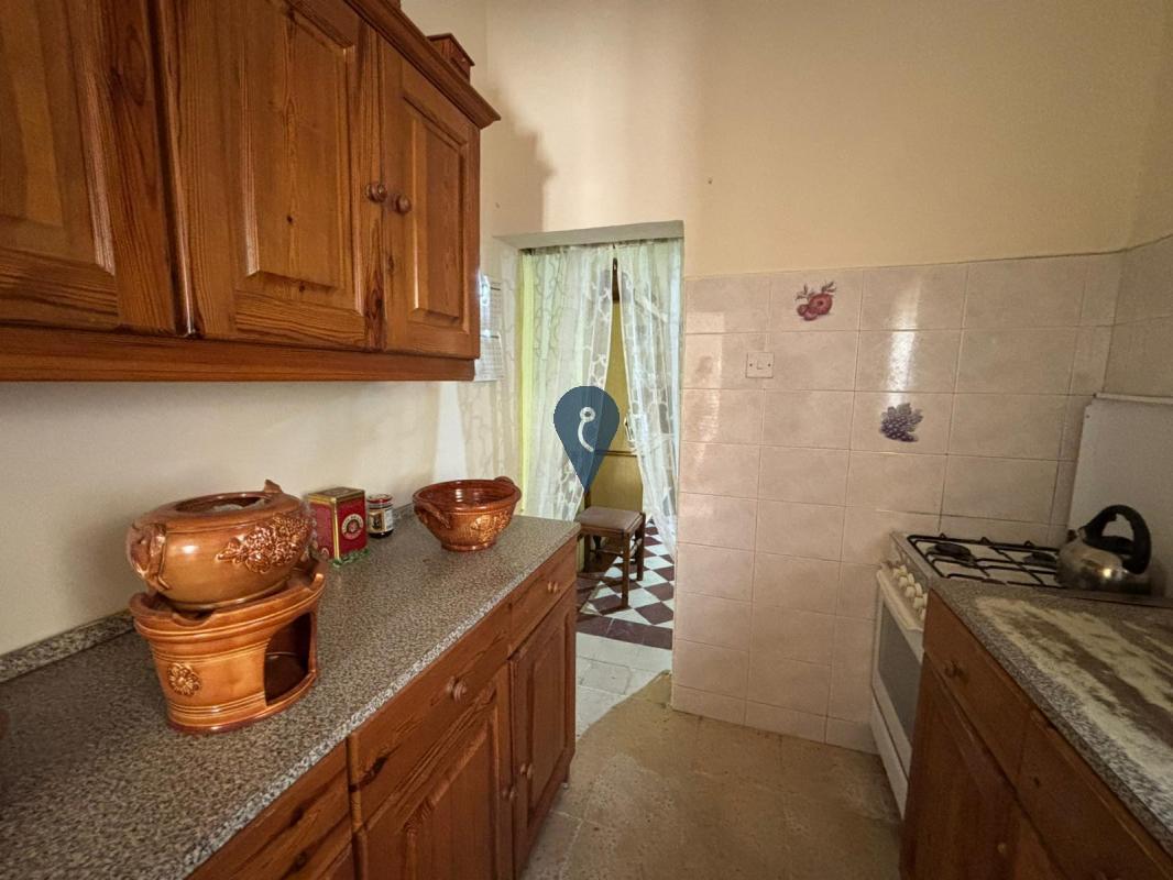 Townhouses in Zabbar - REF 85385