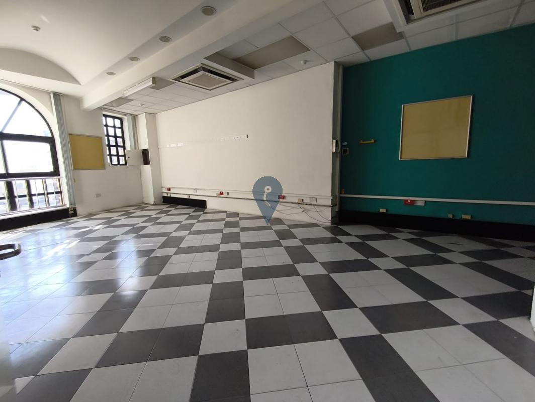 Offices in Qormi - REF 85875