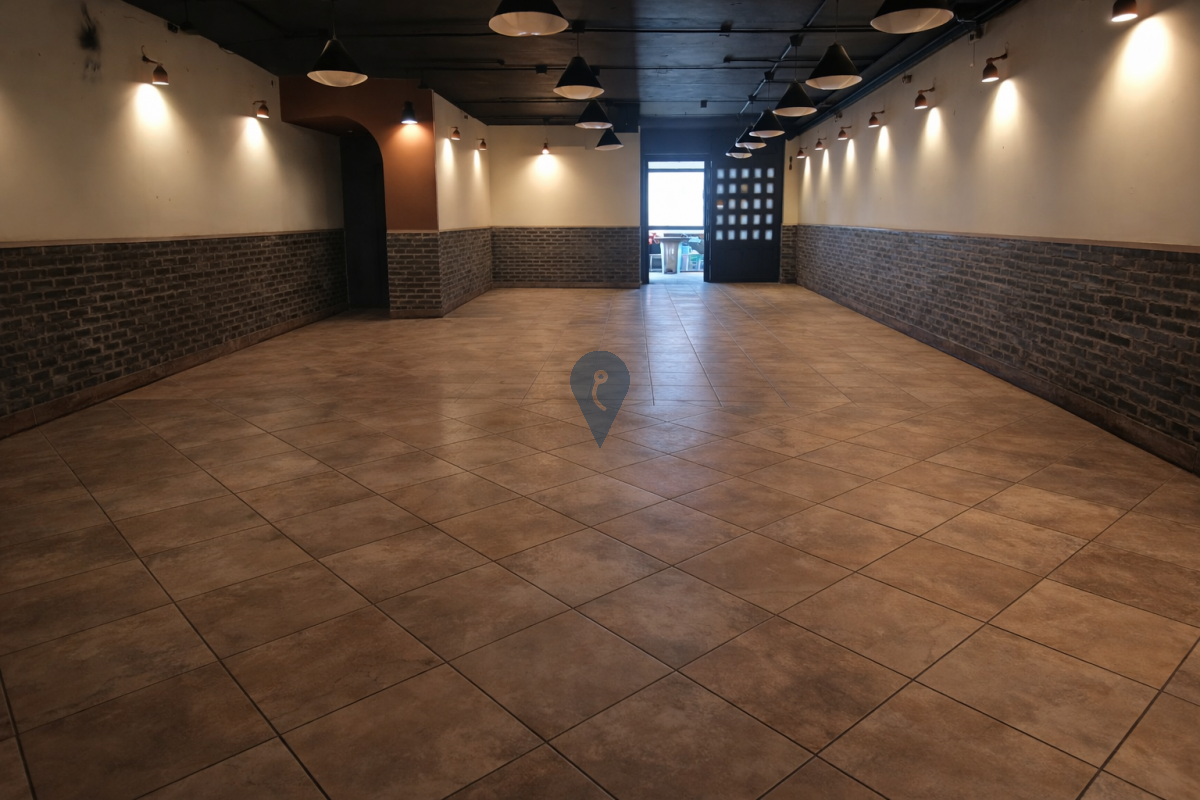 Bars in Qawra - REF 85877