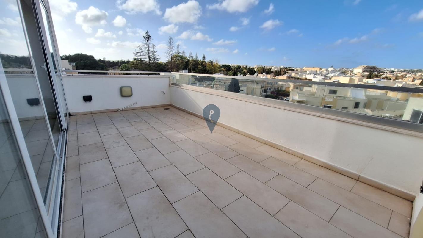 Penthouses in Balzan - REF 86424