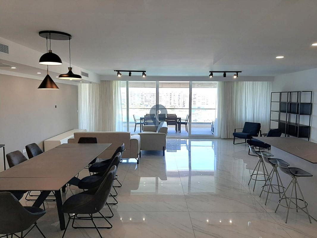 Property in St. Julians - Image 3