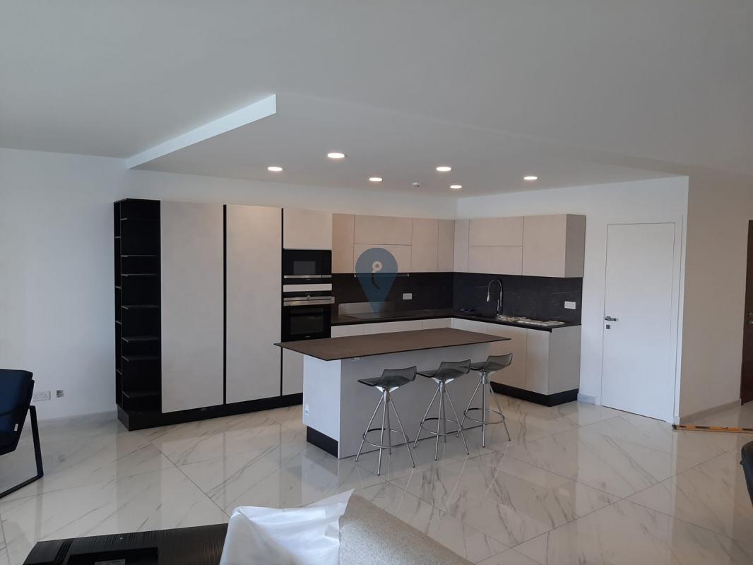 Property in St. Julians - Image 4