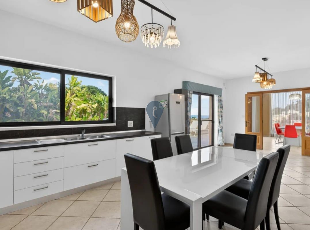 Property in Mellieha - Image 7