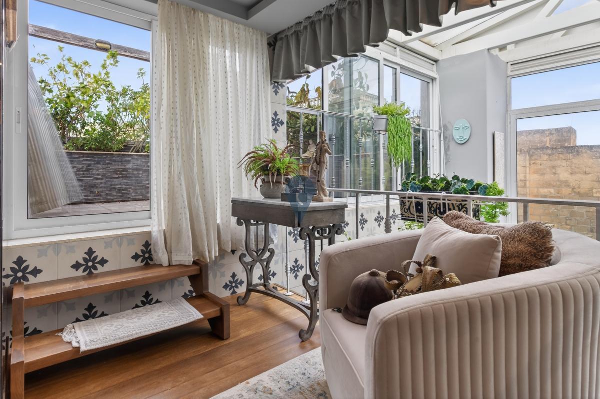 Property in Birkirkara - Image 15