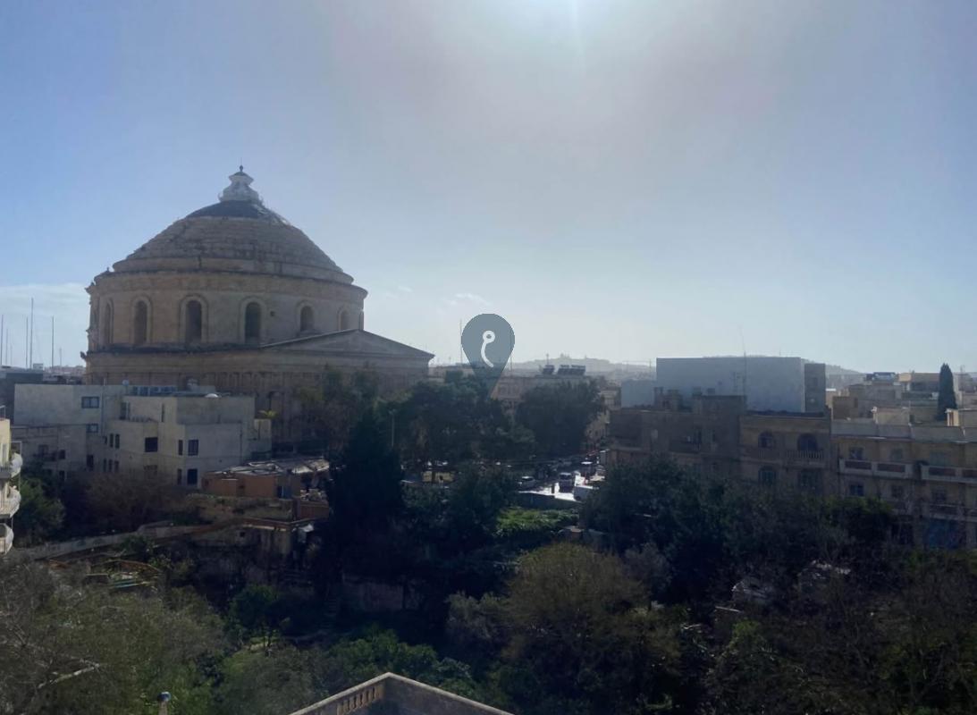 Penthouses in Mosta - Image 1