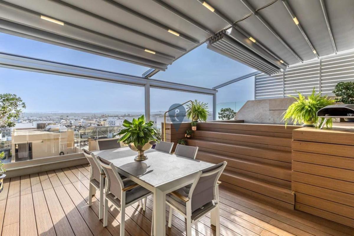 Penthouses in Iklin