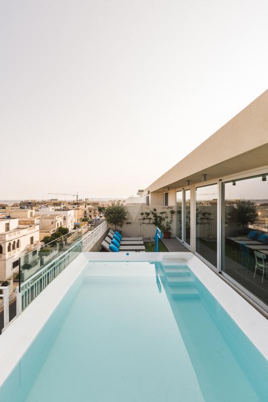 Property in San Gwann - Image 7
