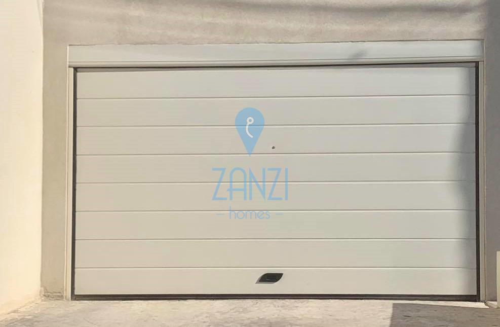 Garages / Garage Space in St. Julians - REF 45588