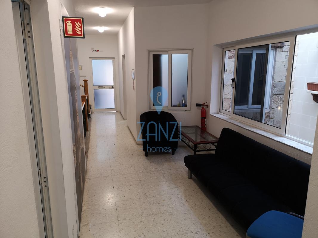 Offices in San Gwann - REF 47290