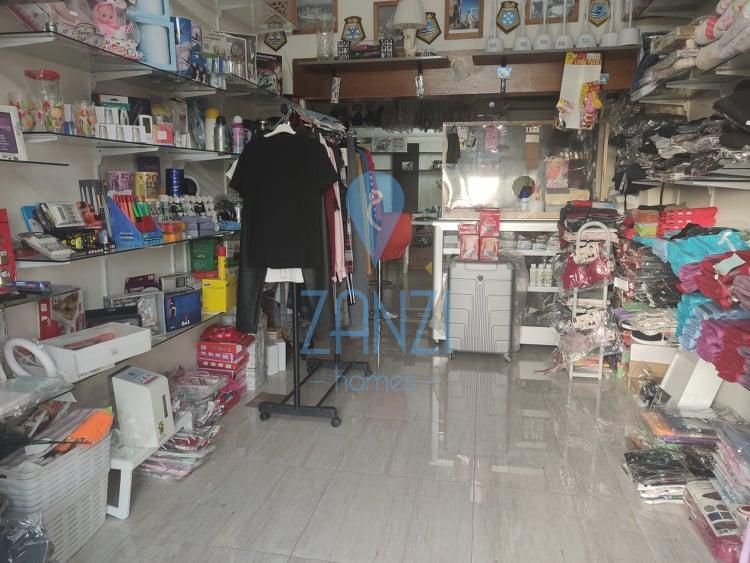 Retail / Shops / Clinics in Isla - REF 49910