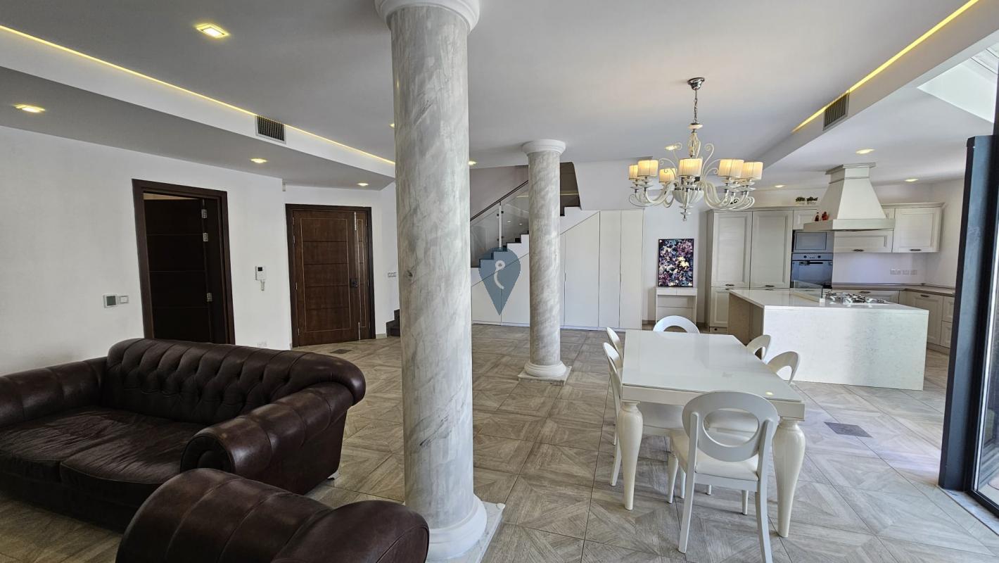 Property in St. Julians - Image 10