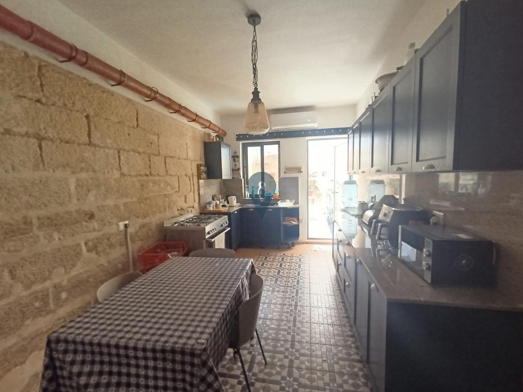 Townhouses in Paola - REF 51618