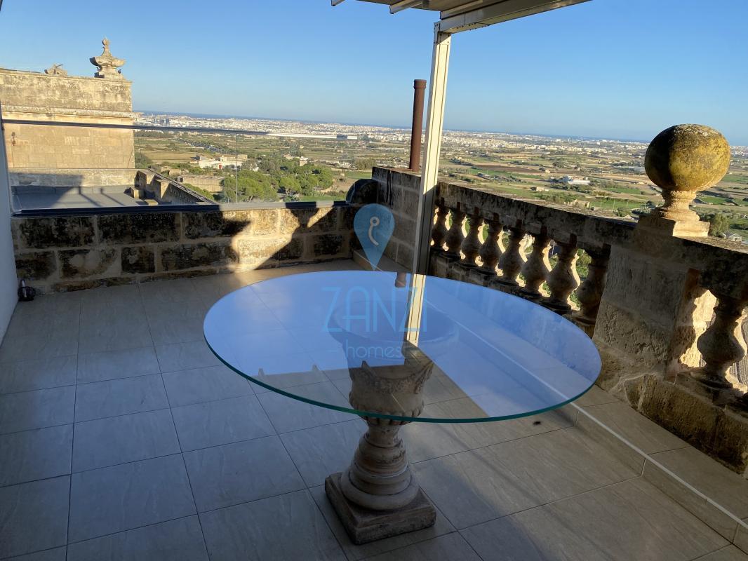 Townhouses in Mdina - REF 56064