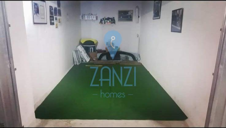 Garages / Garage Space in Pieta - REF 56349