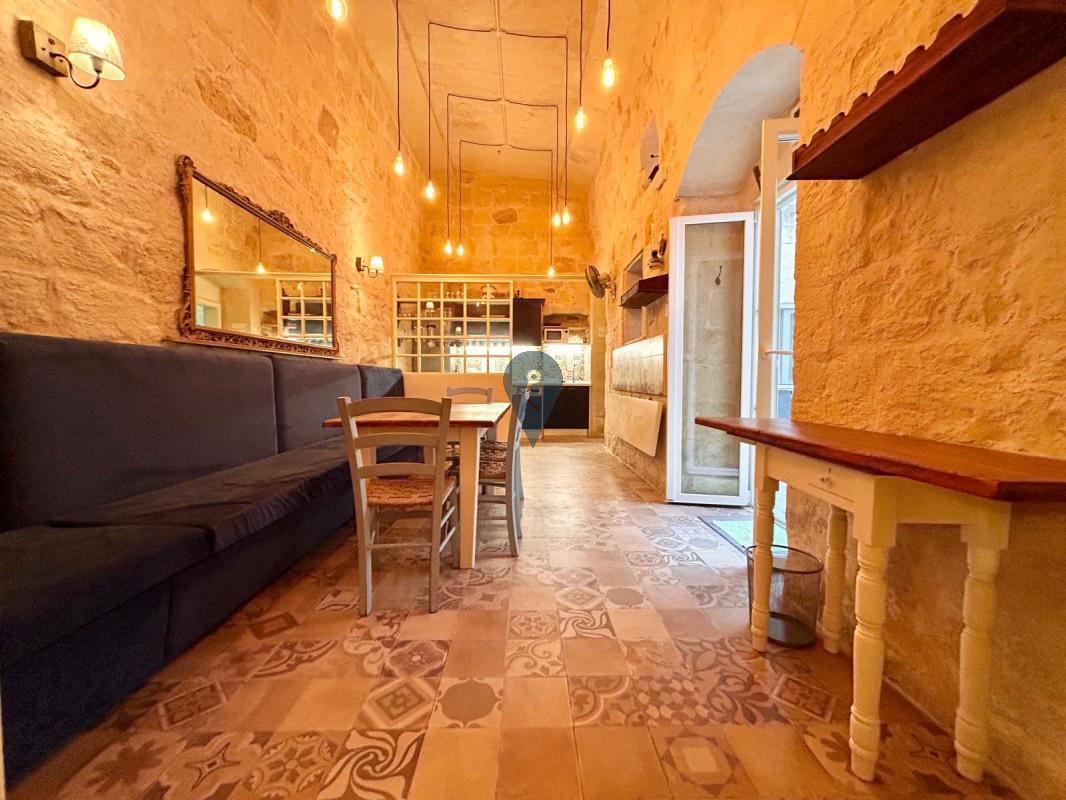 Townhouses in Zebbug - REF 57347