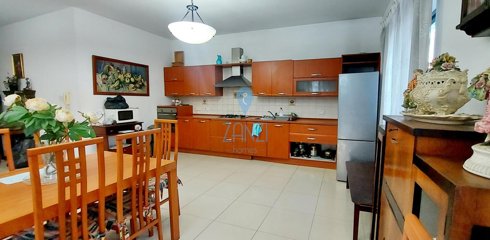 Apartment in Mosta - REF 58003