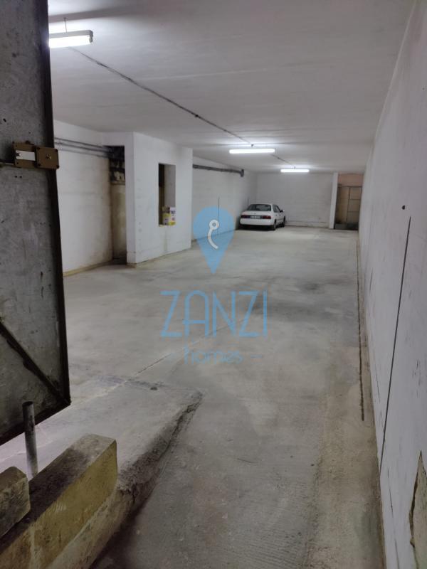 Garage/Parking Space in Fgura - REF 64079