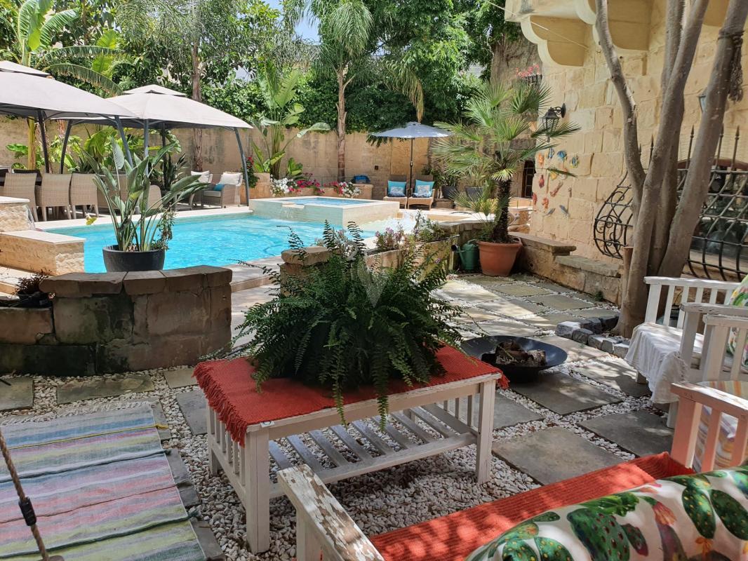 Property in Siggiewi - Image 3