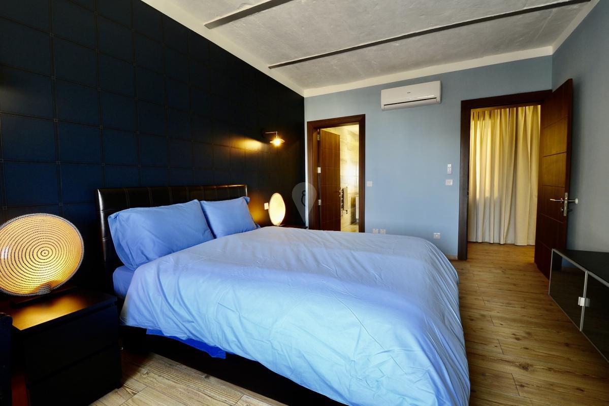 Property in Valletta - Image 6