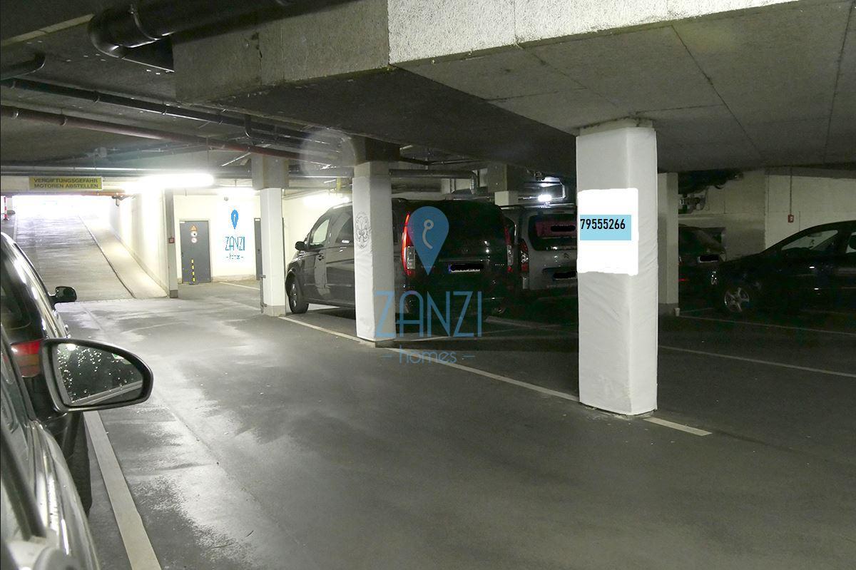 Garage/Parking Space in Gzira - REF 65607