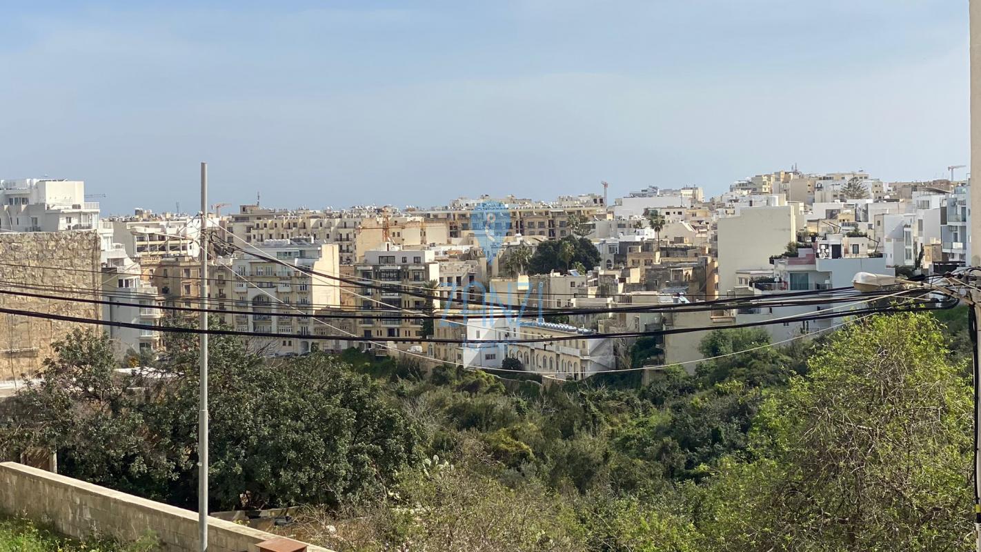 Corner Apartment In St Julians REF 68421