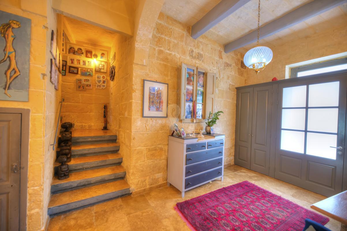 House of Character in Naxxar - REF 66390