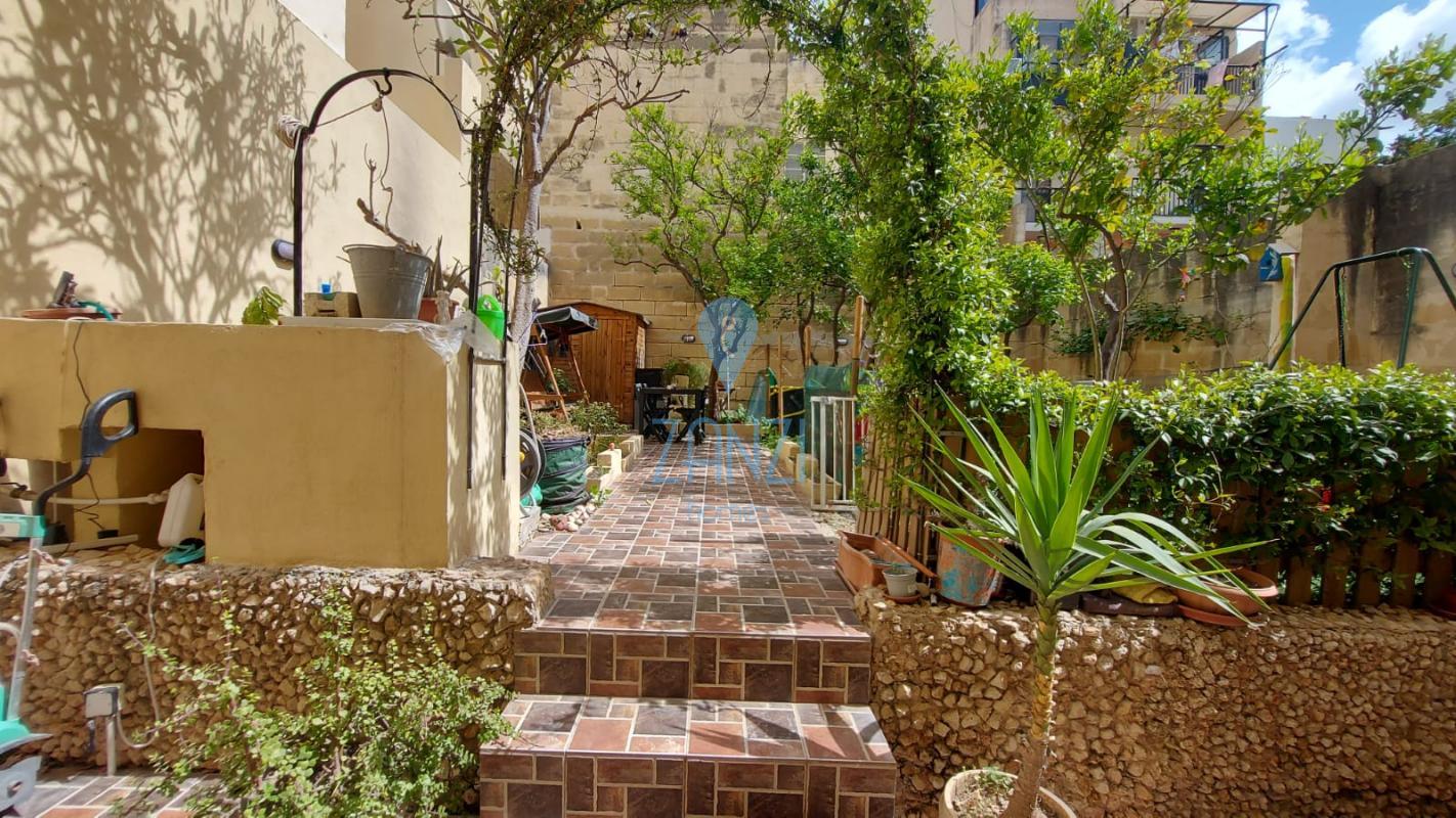 Ground Floor Maisonette in Gwardamangia - REF 66987