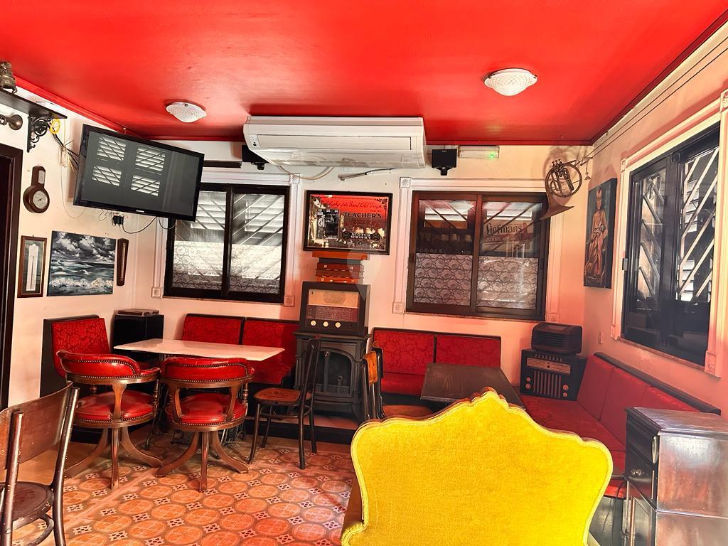 Bars in Sliema - REF 67244