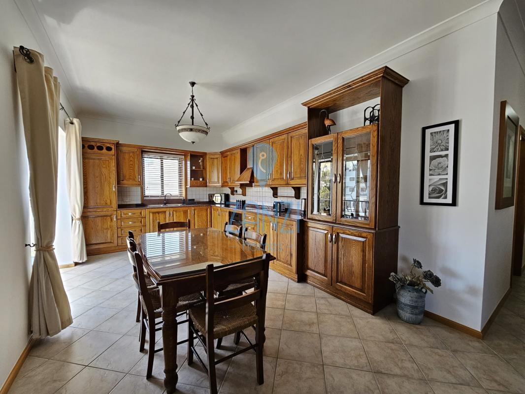 Apartment In St Julians REF 67742