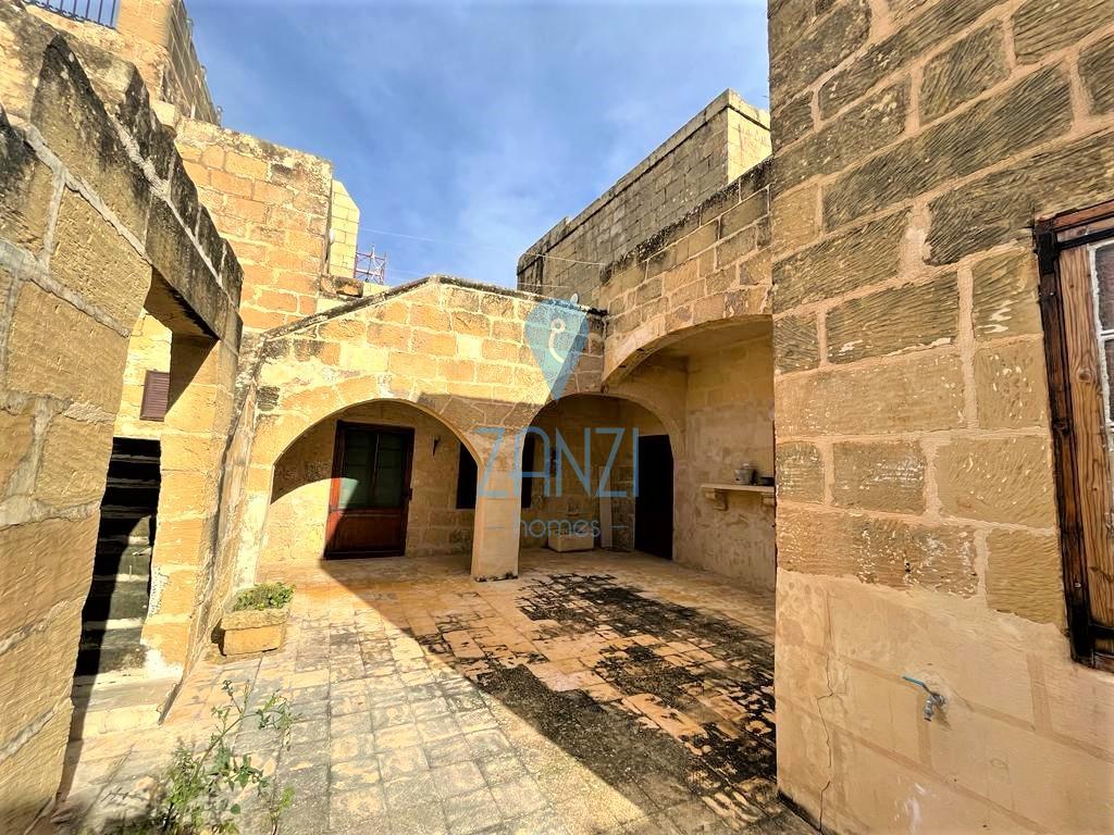 Farmhouses in Gozo - Gharb - REF 68642