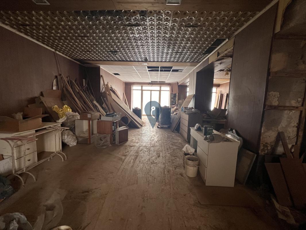 Showrooms in Birkirkara - REF 69186