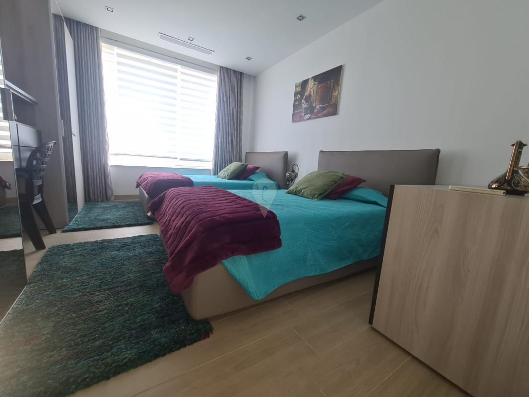 Property in Sliema - Image 9