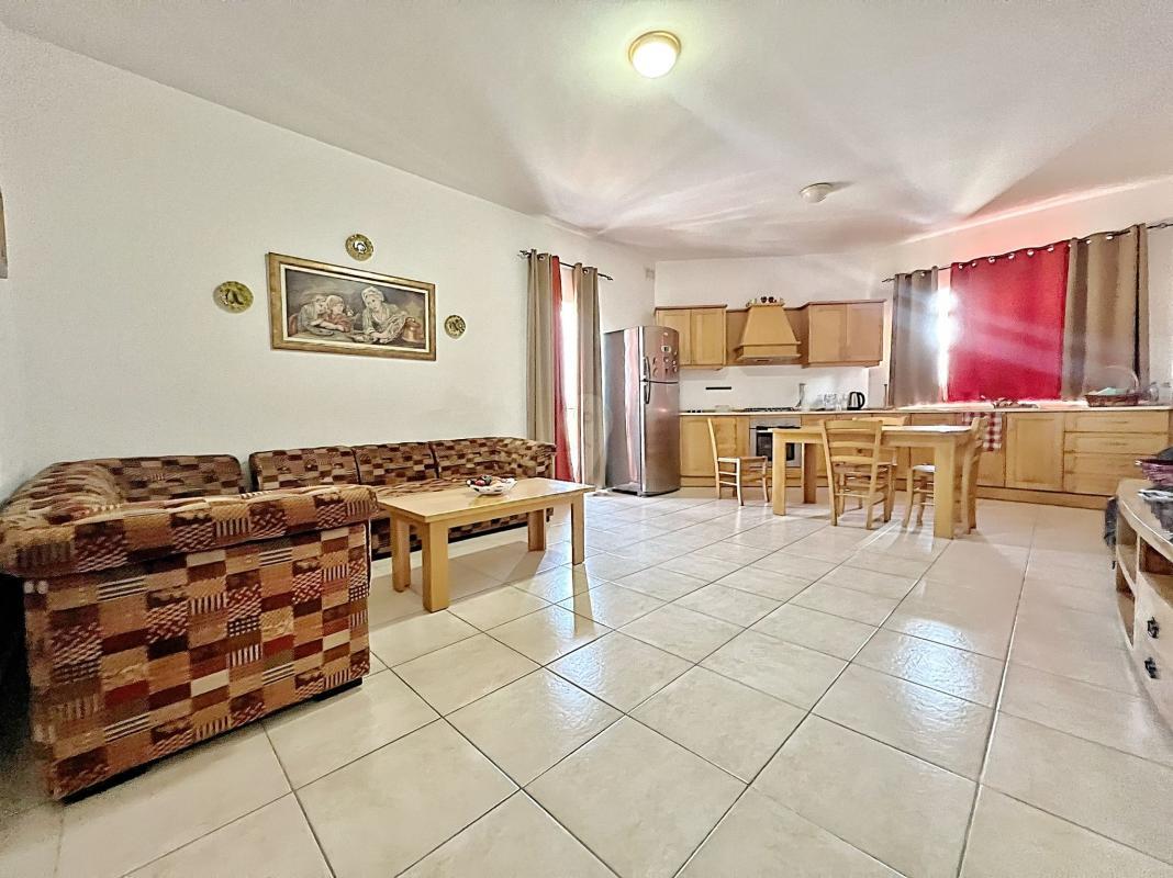 Apartment in Qormi - REF 70756