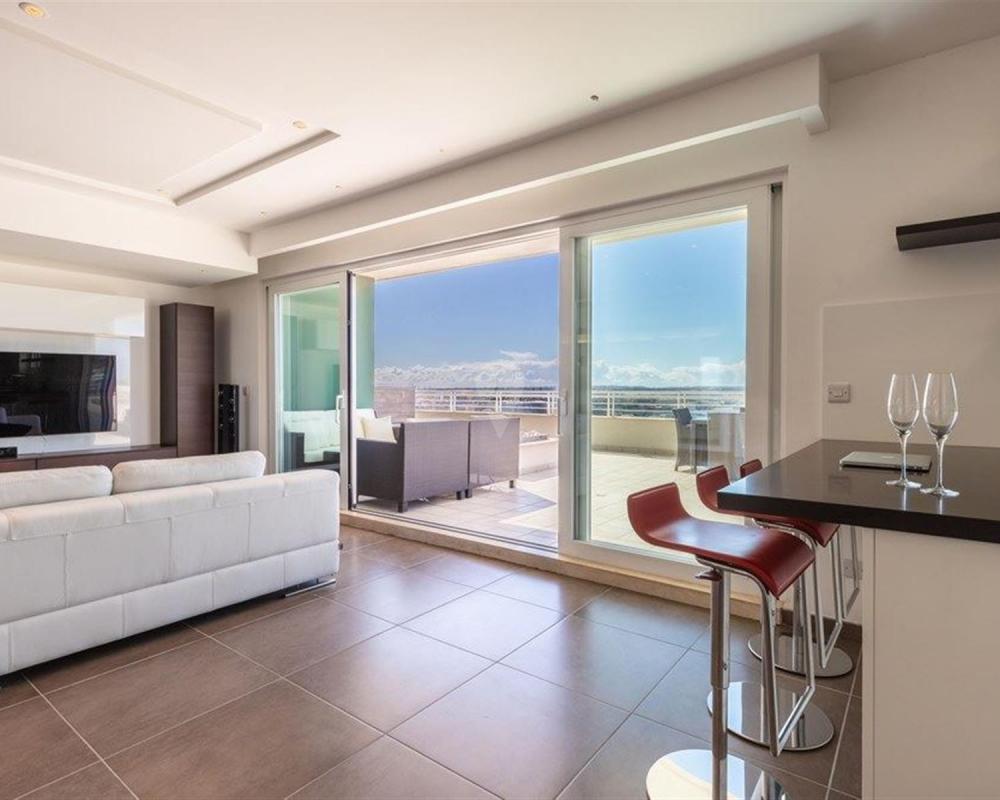 Property in Sliema - Image 10